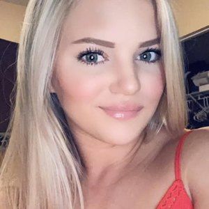 Meet your Posher, Josie